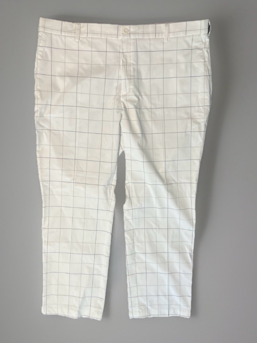 Nike Golf Tour Performance Dri-FIT Slim Fit White Plaid Pants 42 x 32 NEW